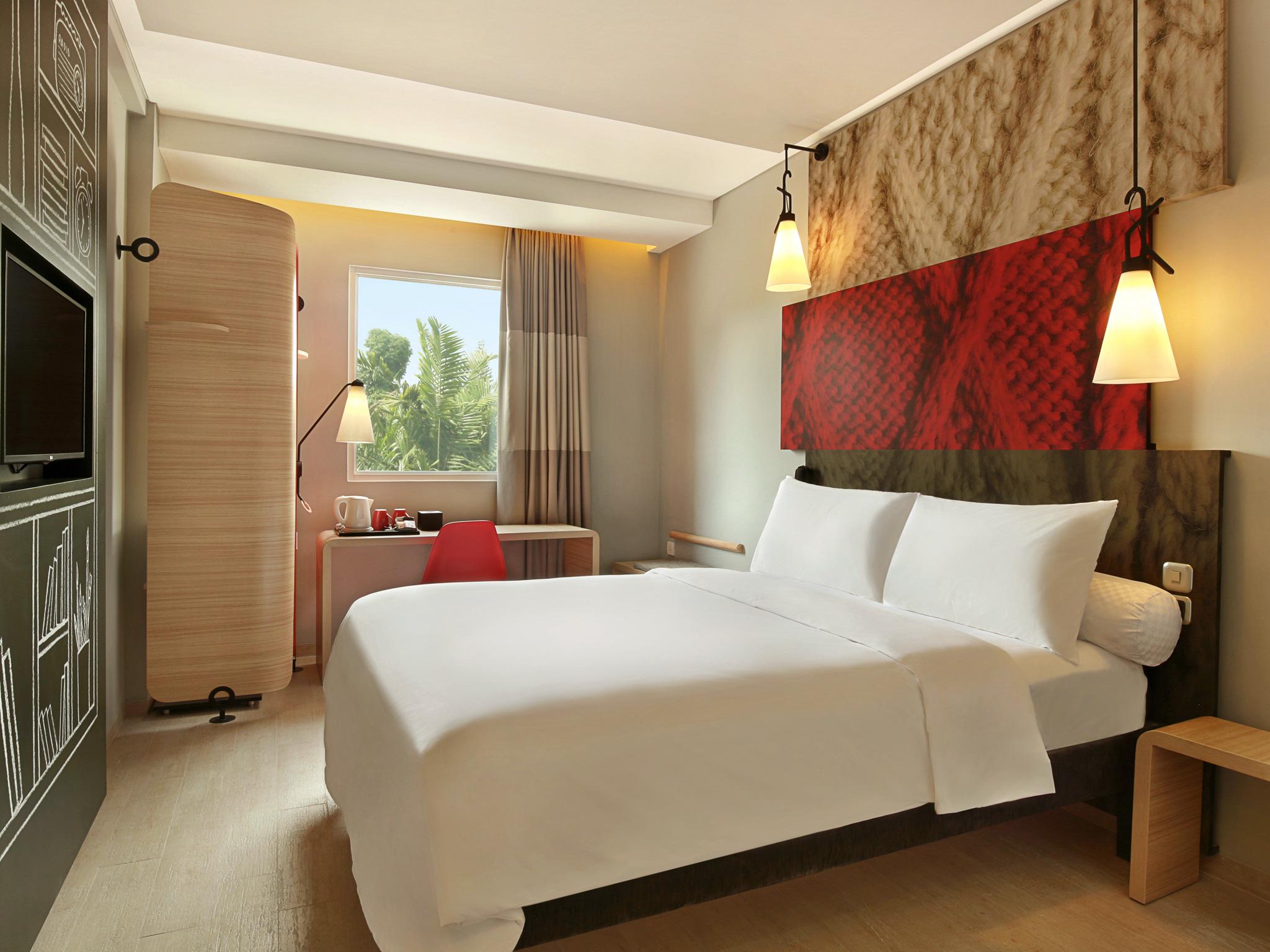 Hotel Ibis Bali Legian Street Exterior foto